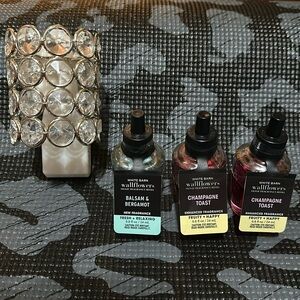 Bath & Body Works White Barn Gem Topper Nightlight Wallflowers Fragrance Refills